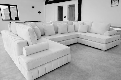 Luxury lilly shape - shape, cinema